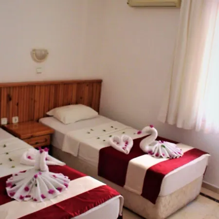 Melita Hotel apartamentowy Icmeler