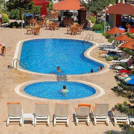 Hotel apartamentowy Melita 3*