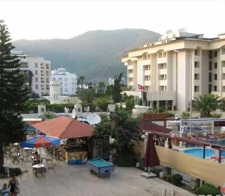 Melita Hotel apartamentowy Icmeler