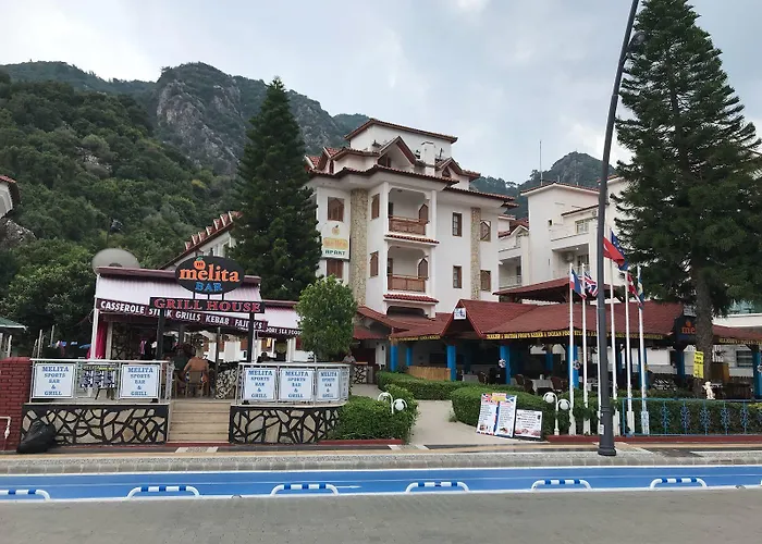 Melita Ξενοδοχείο με διαμερίσματα 3*