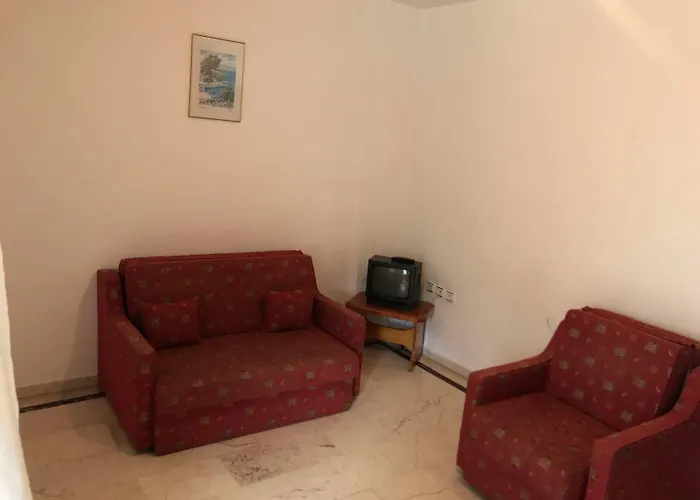 Melita 3*