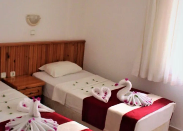 Melita Hotel apartamentowy Icmeler