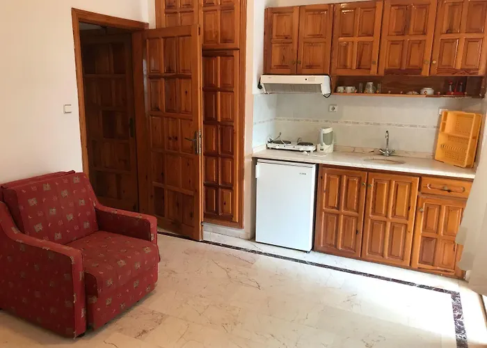 Melita 3*